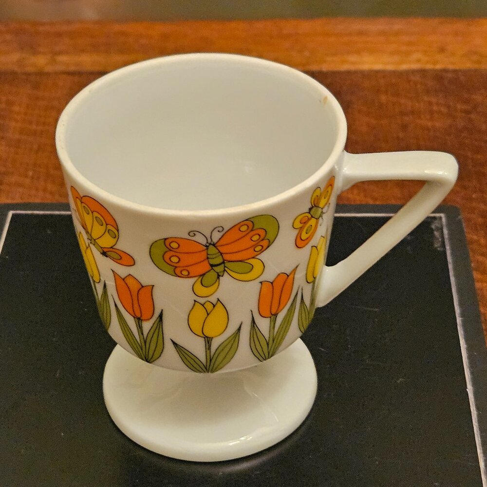 Vintage 1970's Japan Takahashi Pedestal Tulip & Butterflies Mug